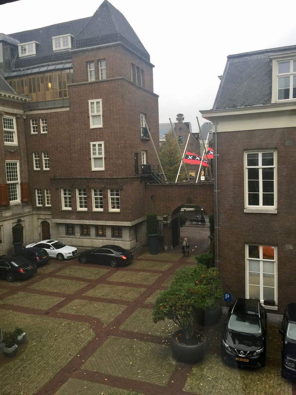 Sofitel Amsterdam | View to Hotel Entran