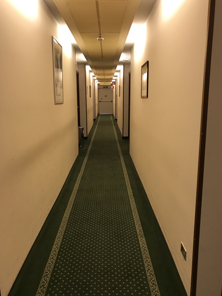 1_corridor.jpg