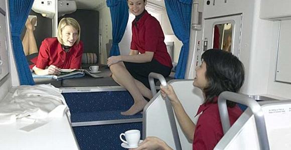 16_CrewBunks