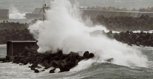 13typhoon