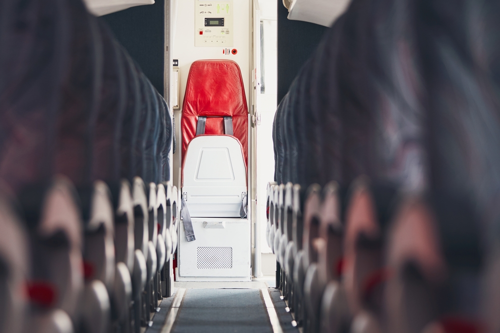 Article: 'The Flight Attendant Jump Seat' - at